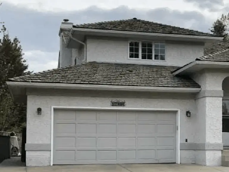 garage door painting edmonton